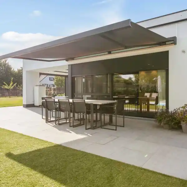 zonwering Lopikerkapel